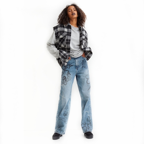 H\u0026M | Jeans | Graffiti Print Baggy 